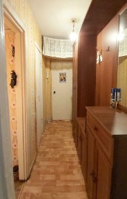 Продам 2-комн квартиру по пр. Строителей