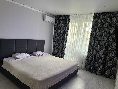 Сдается посуточно 1 ком кв в 5 мкр