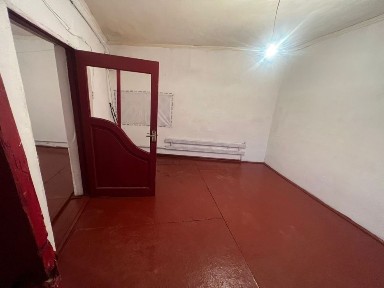 2 бөлмелі квартира Самал базарга 3 минуттык жерде