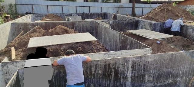 Дом из Красного кирпичный 1 этажный на 10 сотках 2025 года.