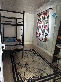 Сдам дом магазин на остановки всё рядом на Саяхате