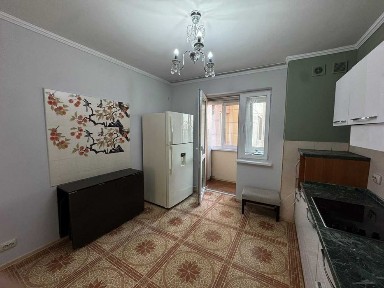 2-комнатная квартира 90 м², 9/10 этаж, Гагарина 311а + 1 место парковки