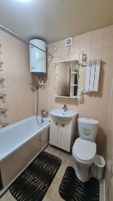 Сдается двухкомнатная квартира по Республики