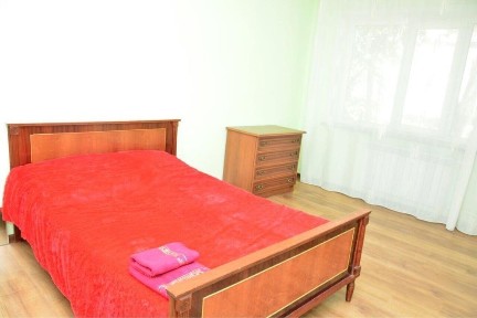 Сдаётся 3-комнатная квартира в Караганде (Юго-Восток)