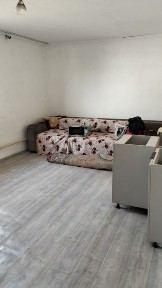 Жер уй сатылады. орталық базар жанында