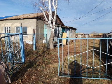 Продаётся дом в Акмолинской области Зерендинский район посёлок Айдобол