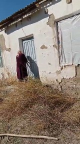 Уй сатылады жеримен