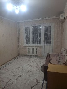 Продам 2 х комнатную квартиру в центре города.