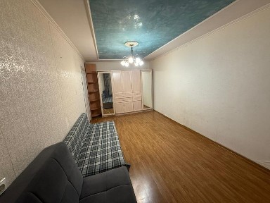 Сдаётся однокомнатная квартира в районе встреча