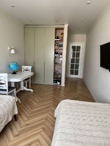 Продам 4 комнатную квартиру от Базис-А в районе АДК без посредников