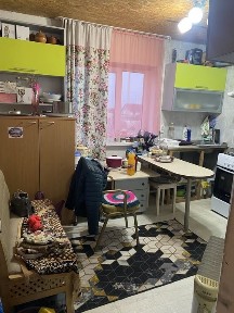 Дом в дачном Коянды; Связист