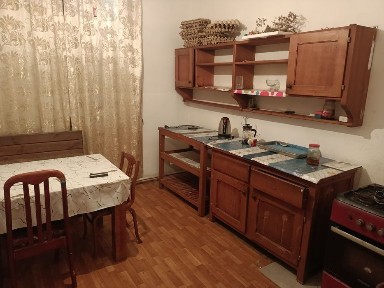Ассалаумалейкум Қараөткел (Илинкада) үлкен үй жалға беріледі. Базар жа