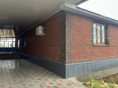 Большой дом с участком 40 соток