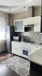 Сдам 2 комн улучшенную