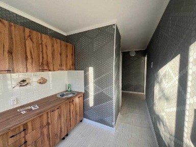 2х ком. с ремонтом, по пр. СТРОИТЕЛЕЙ 17, 2 этаж, + 2 балкона