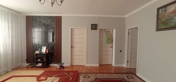 Жер уи сатылады 4 болмелы