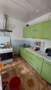 2 қабатты үйдің 1-қабаты, 5 бөлмелі, пристройкасымен