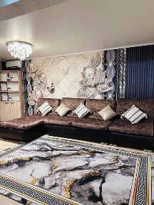 Восточно-Казахстанская область, Усть-Каменогорск, Площадь Ушанова