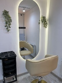 Парикмахерское кресло в аренду