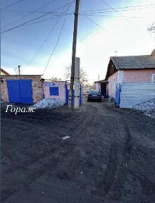 Продам дом в центре посёлка Новодолинский.