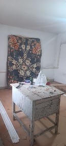 4 бөлмелі үй сатамын. Ішінде ремонт қажет етеді. Фотода көрініп тұр.