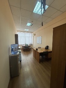 Сдам рабочее место в бизнес центре!