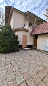 Сдам в долгосрочныю аренду двухэтажный шестикомнатный дом