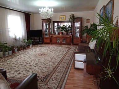 Срочно! Продам коттедж в Уркере