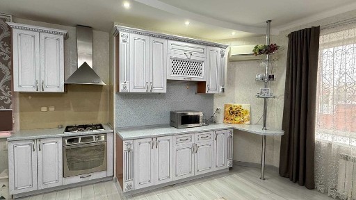 Дом рядом с ТД АИДА Алпамыс батыра 12 мкр