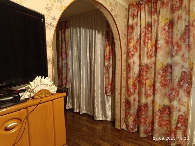 Продается 4 комнатая квартира с отличным ремонтом