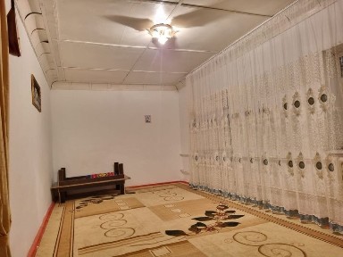 8 бөмелі үй жалға беріледі