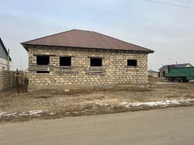 Уй сатылады черновой вариантта