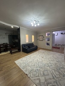 Продается 3 комнатная квартира