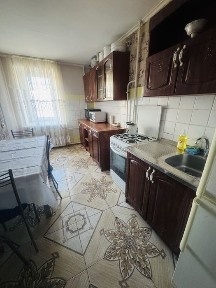 Сдам 4-х квартиру на длит срок