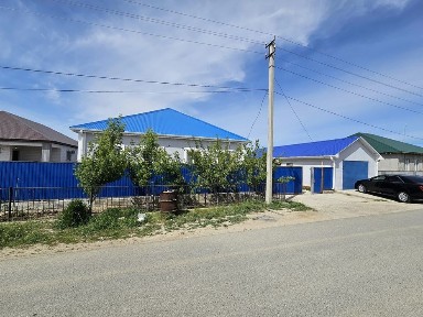 Улкен жайлы уй сатылады