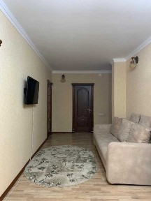 Сдается 3 комн квартира на длительный срок