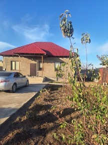 Сапасы жақсы ұйдің қызылкірпіш. Кішкене ғана жұмыстары бар.