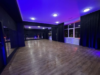 Зал для тренировок, танцев, йоги, танцевальная студия