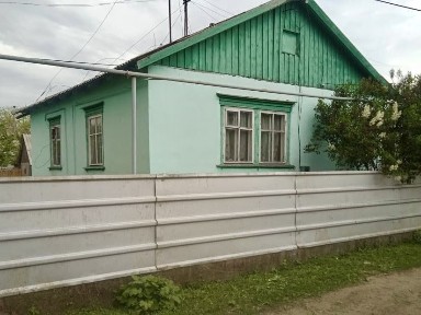 Дом на Кутузова (10-й микрорайон), 3 комнаты, 65 м, участок 6 соток