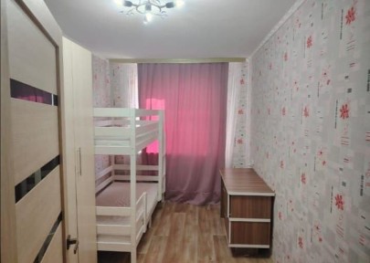 Сдаю 3-х комнатную квартиру