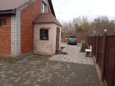 Жилой массив Келешек Дом мансард на берегу реки Каргала