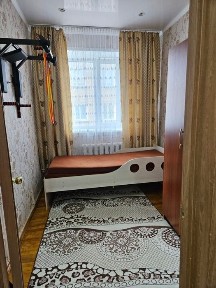 Продам трехкомнатную квартиру