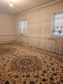 Уй сатылады. Гранит Толей Ишан мешіттің қасында.