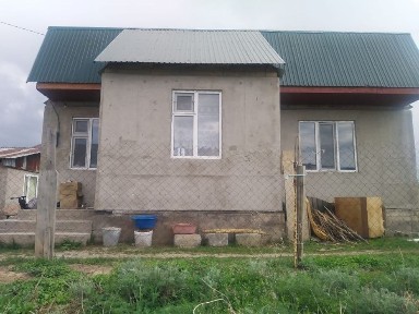 Продам времянку с участком