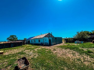 Дом Байкадам село