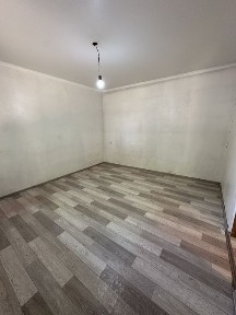 Времянка 2х комнатная, теплый пол. Душ туалет ишинде. Ыстык су. Бир