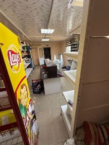 Сдам дом с магазином