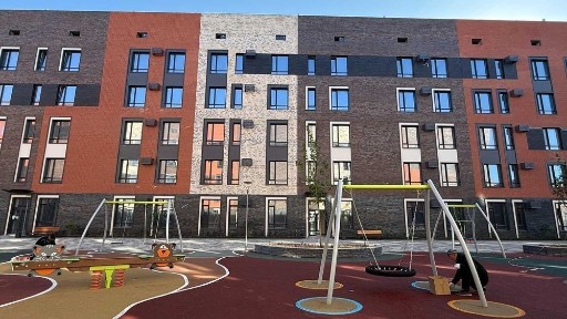 2 комнатная с ремонтом ЖК АКВАРЕЛЬ удобно под офис