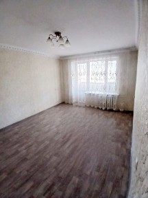 продам 3-х ком. центр 3-этаж