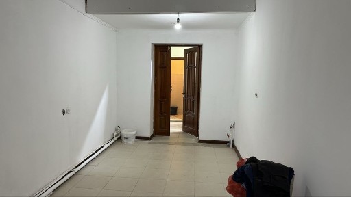 Сдается комната с отдельным входом, и место для продуктового отдела